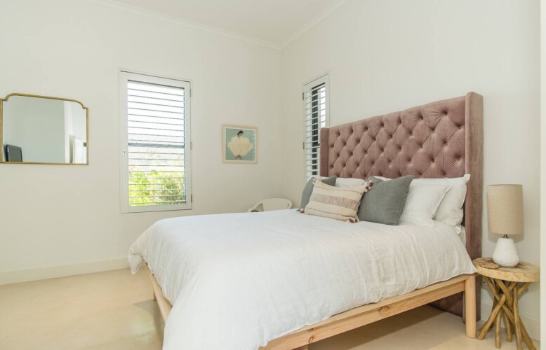 Noordhoek Hideaways | The Lakehouse Retreat