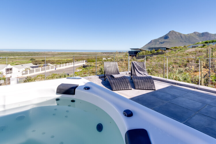 Noordhoek Hideaways | Sunny Bank