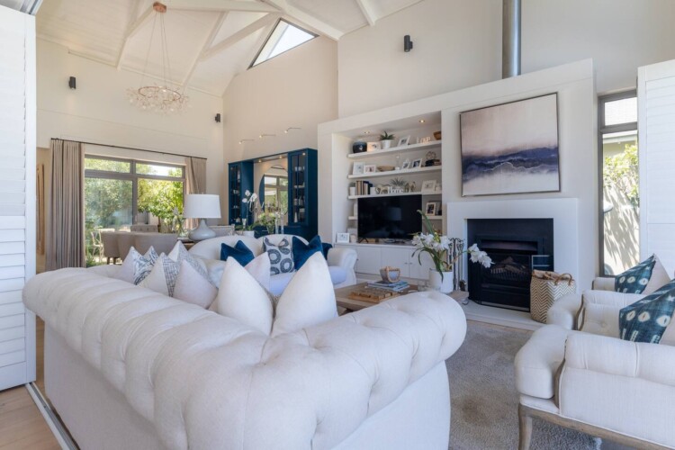 Noordhoek Hideaways | Waterlilly